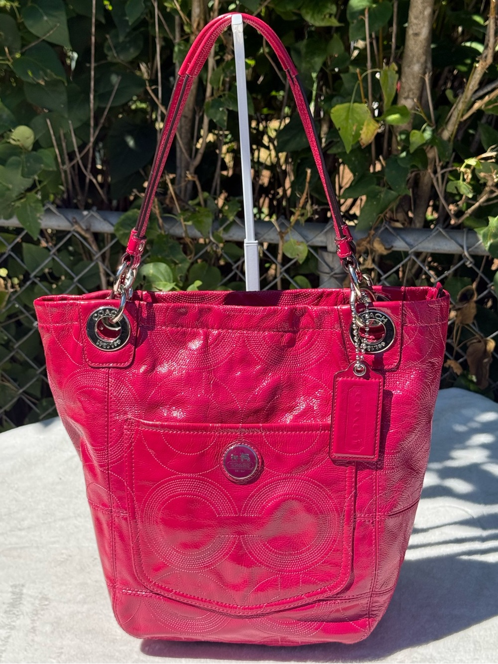 Coach Alex PINK magenta Signature Patent Leather Bucket Tote Bag Purse carryall